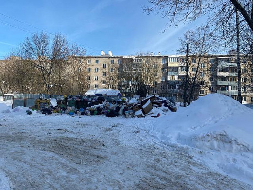 Многочисленные жалобы на некачественный вывоз мусора